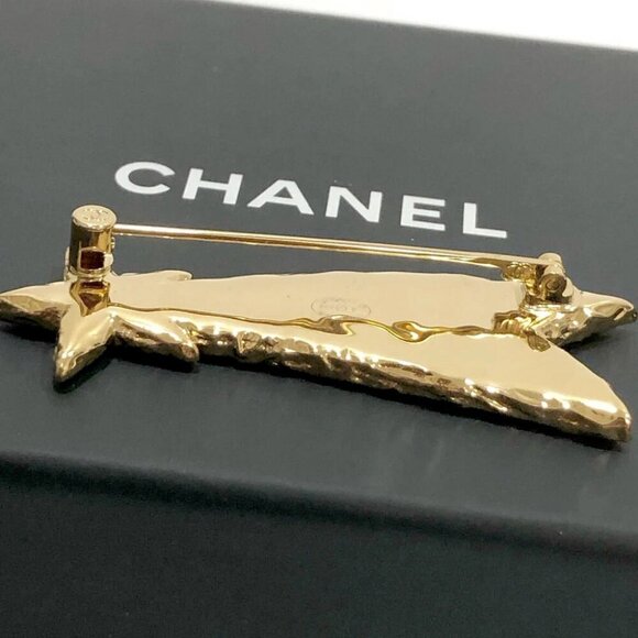CHANEL Black CC Logo Shooting Star Brooch Gold Tone Pin B24P Auth w/Box #22214 - Picture 5 of 9